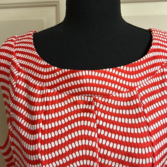 ILE New York Red and White Dress with Belt, Size14W, 95% Polyester, 5% Spandex - Picture 3 of 15